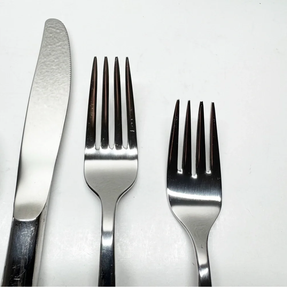 Vintage International Stainless Serenata 5 Piece Single Serve Flatware Set